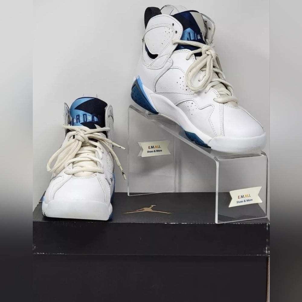 Nike Air Jordan 7 VII Retro BG Size 4.5Y Sneaker White Blue 304774-107 Pre-owned